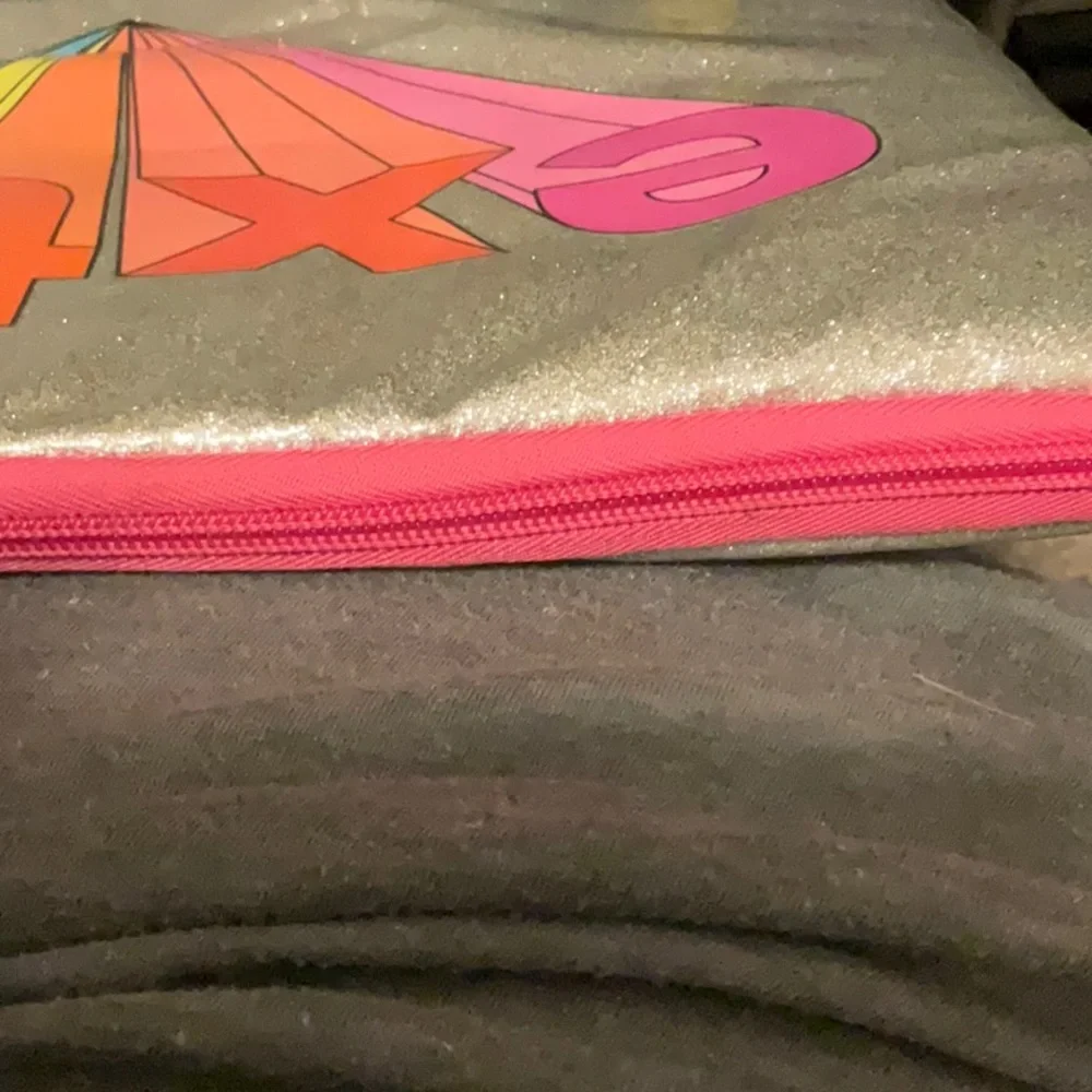 Yoobi Laptop Sleeve.